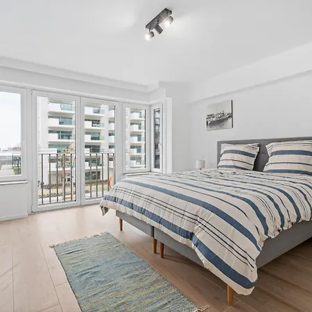 Apartment Splendid Two-bedroom Flat Frontal Seaview - 