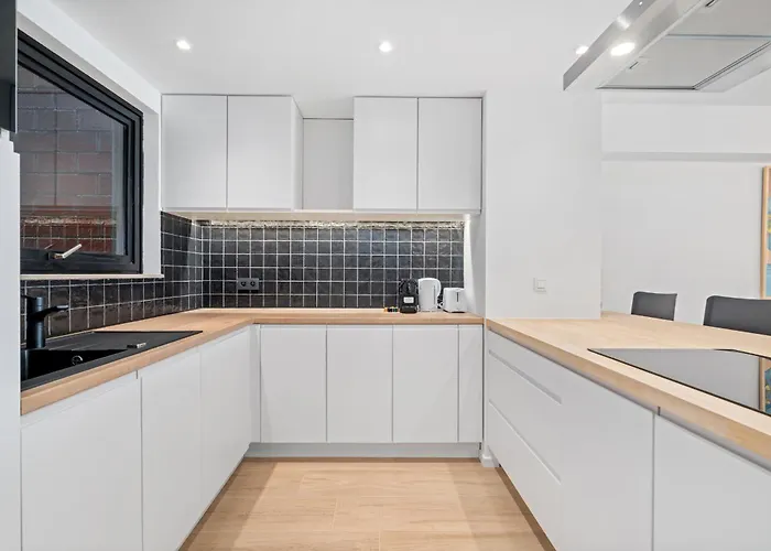 Splendid Two-bedroom Flat Frontal Seaview - 