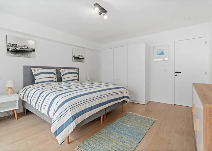 Apartment Splendid Two-bedroom Flat Frontal Seaview - 